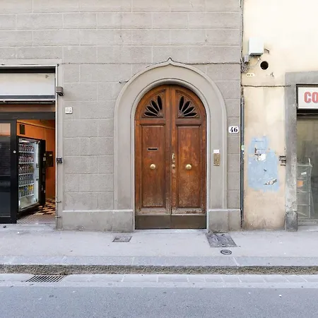 Serragli Court-hosted By Sweetstay Apartment Florence