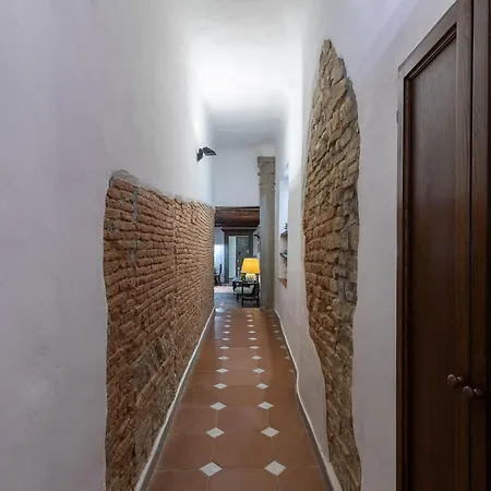 Serragli Court-hosted By Sweetstay *